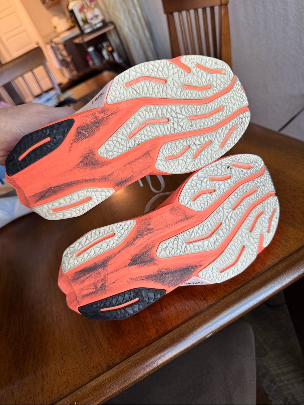 New Balance FuelCell Rebel v4 'Hot Mango' - Picture 9 of 9